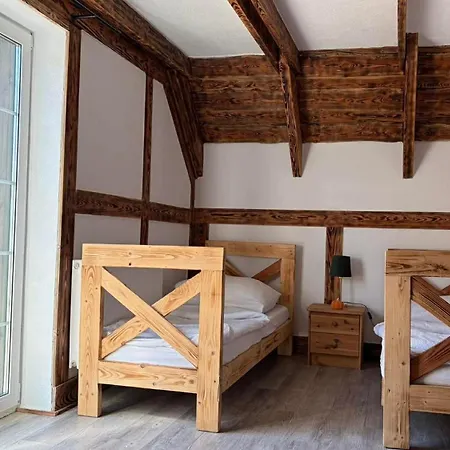 Vakantiehuis Koniczyna-domek Na Gwizdowce *